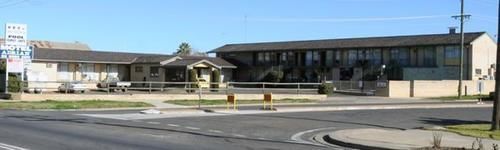 Adrian Motel Forbes Luaran gambar